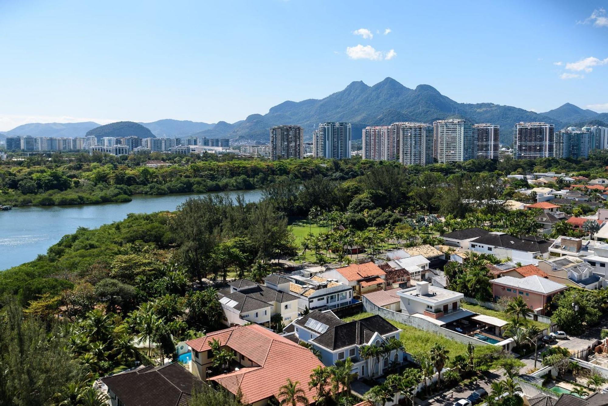 2 Beira-mar Com Piscina | Lc 6250/1203 * Rio de Janeiro
